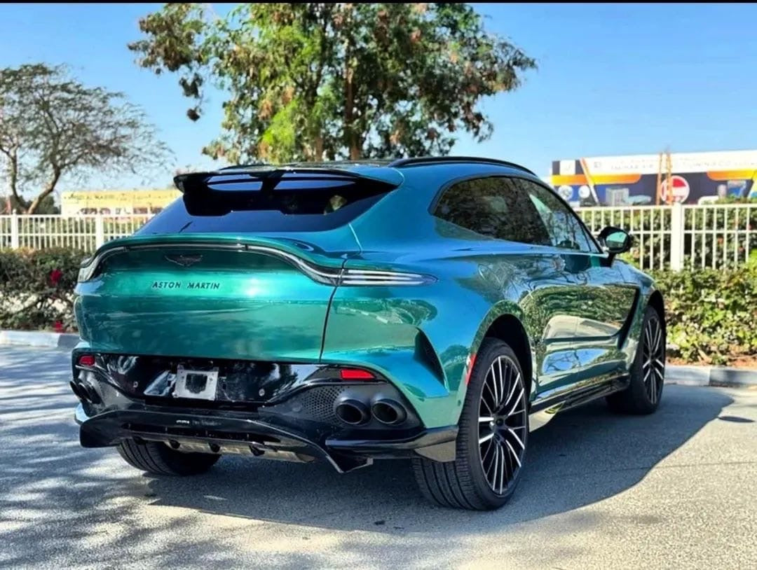 2024 Aston Martin DBX 707 – Ultra Performance Luxury SUV