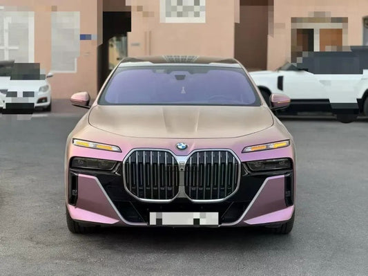 2023 BMW 760i – GCC Specs – Luxury Executive Sedan