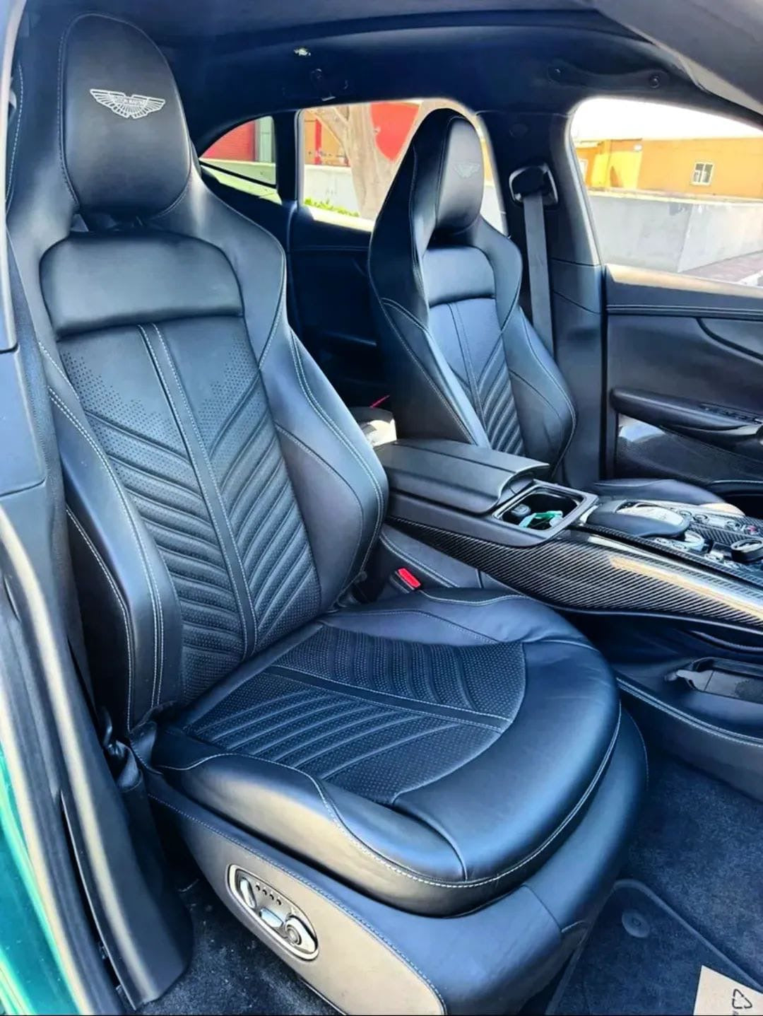 2024 Aston Martin DBX 707 – Ultra Performance Luxury SUV